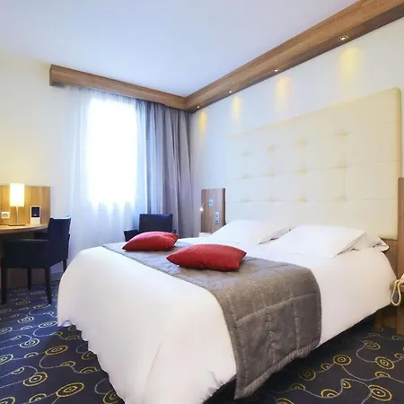 Le Royal 3* Τουρ